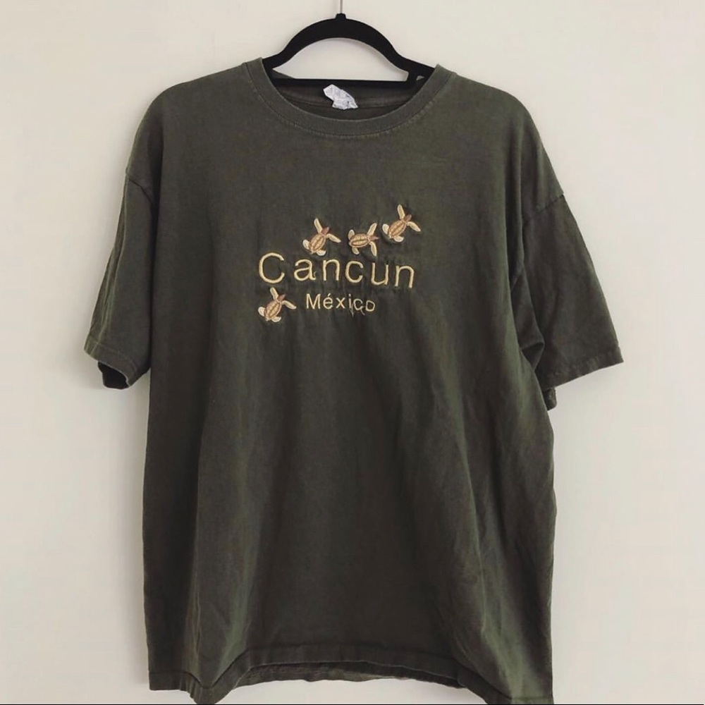 Cancun Mexico tee shirt!